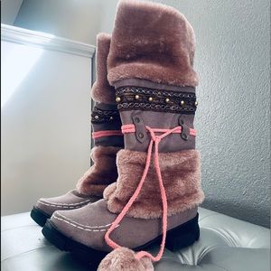 NEW! Comfortable Faux Fur Decorative Winter Boots